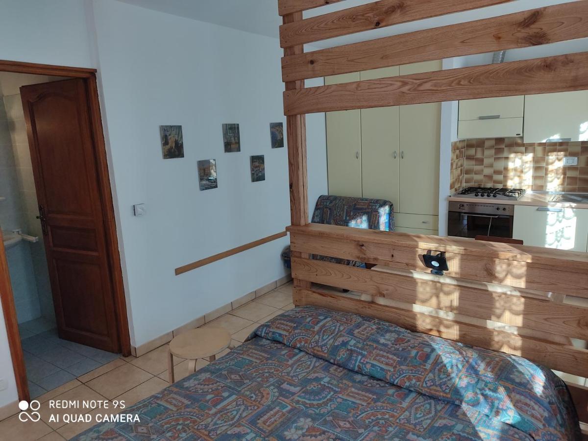 Апарт готель Residenza La Ruina Фенестрелле Екстер'єр фото